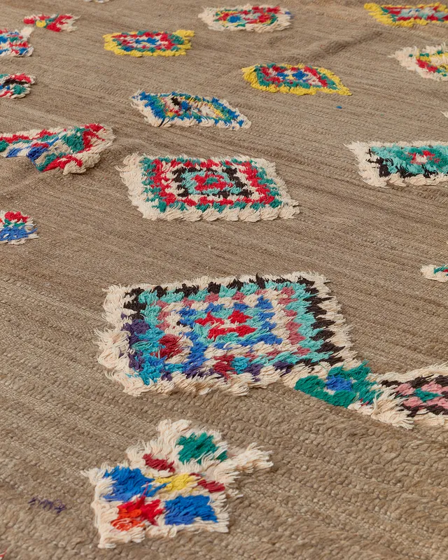 Vintage rug with floating motifs, motifs