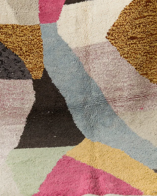 Beni Ourain w colour blocks close-up