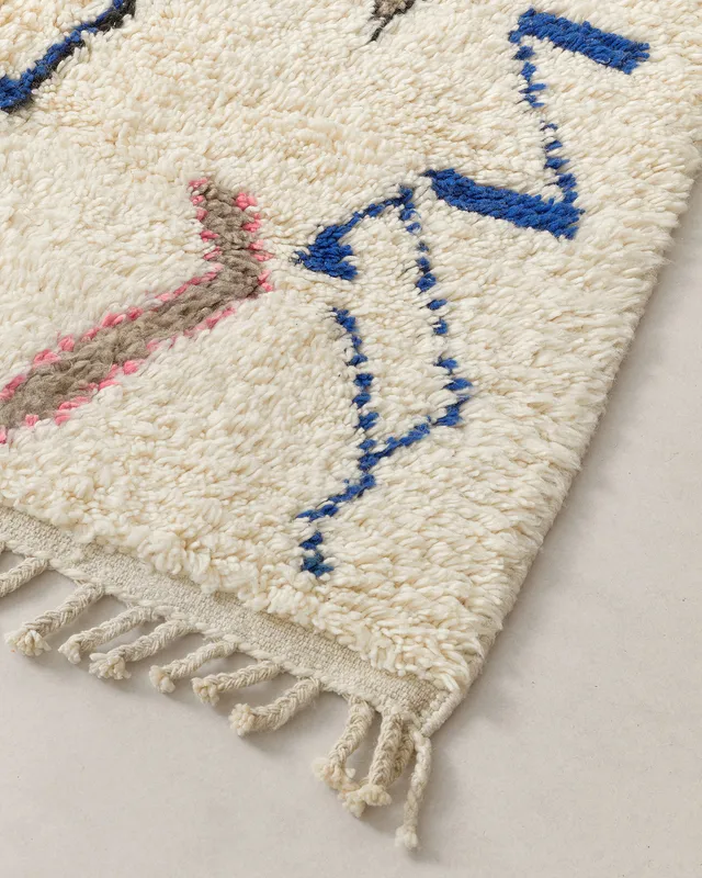 Azilal rug in Earth tones, fringes