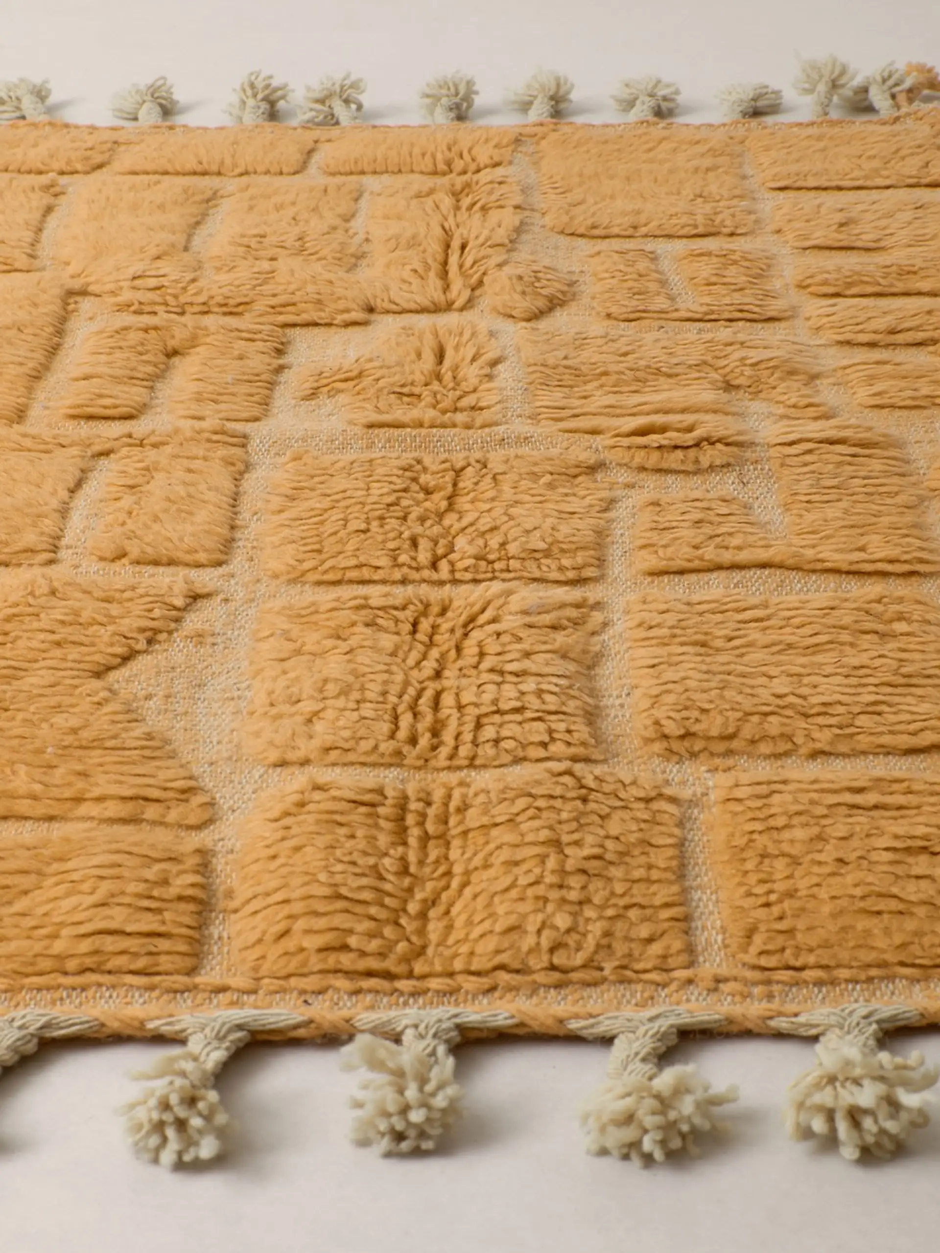 20261022   Abr A0008 Large
